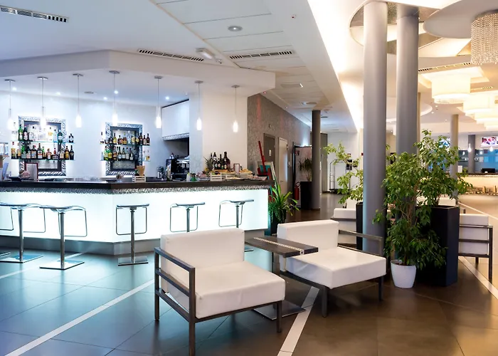 Cosmopolitan Hotel
