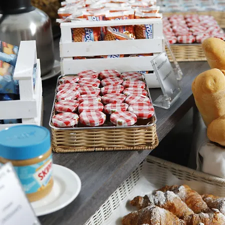 コスモポリタン ボローニャ