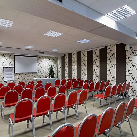 ホテル コスモポリタン 4*