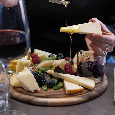 Cosmopolitan Bologna