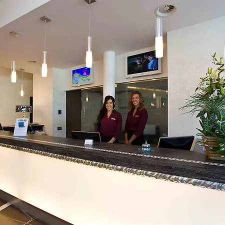 Hotel Cosmopolitan