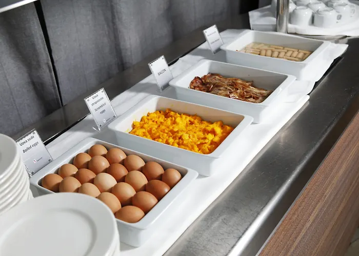 Cosmopolitan Bologna