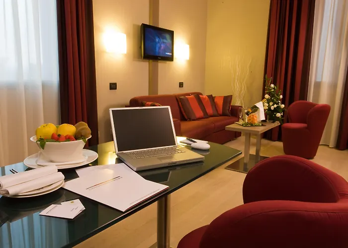 Cosmopolitan Hotel 4*