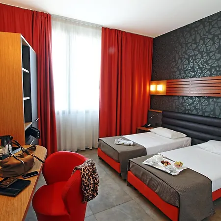 Cosmopolitan Hotel