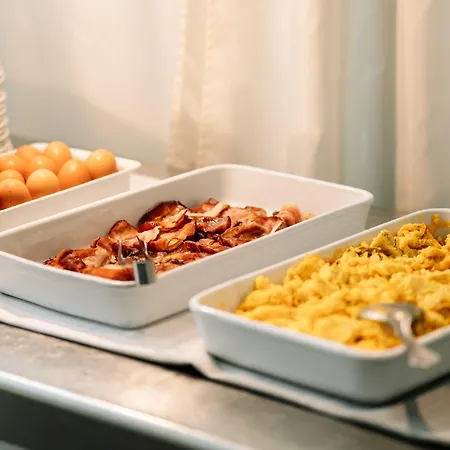 Отель Cosmopolitan Болонья