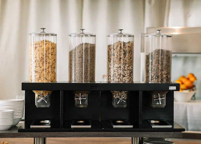 מלון Cosmopolitan 4*